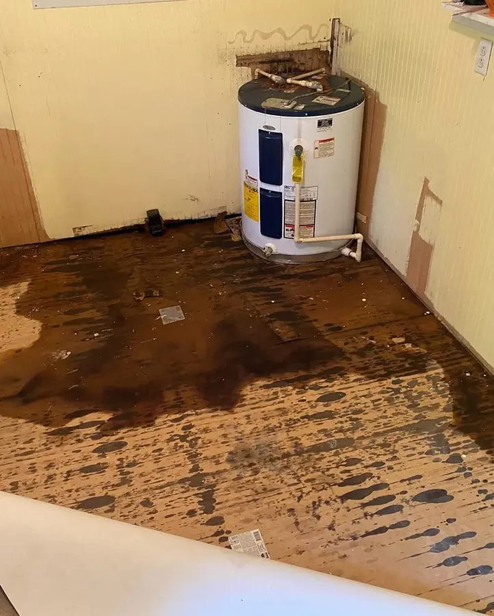Water Heater Failure & Flooding in a Yucaipa, CA home